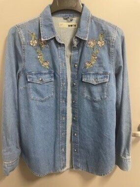 TOPSHOP, 6, LIGHT WEIGHT BUTTON DOWN SHIRT